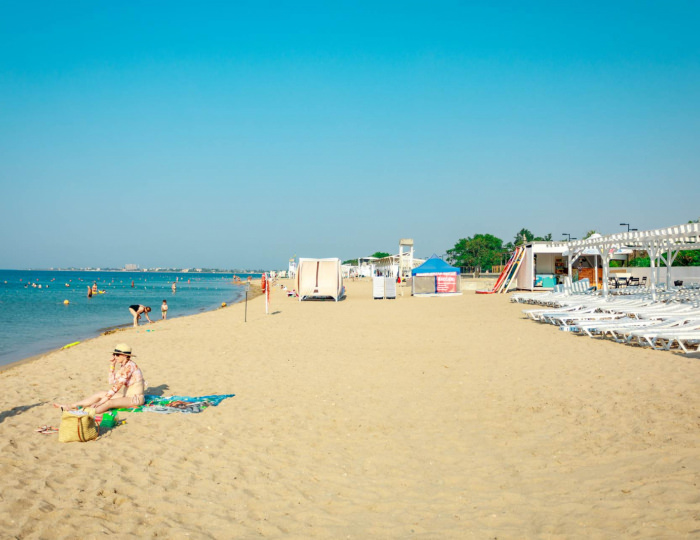 Оборудованный пляж - СКК Family Resort / Фэмили Резорт