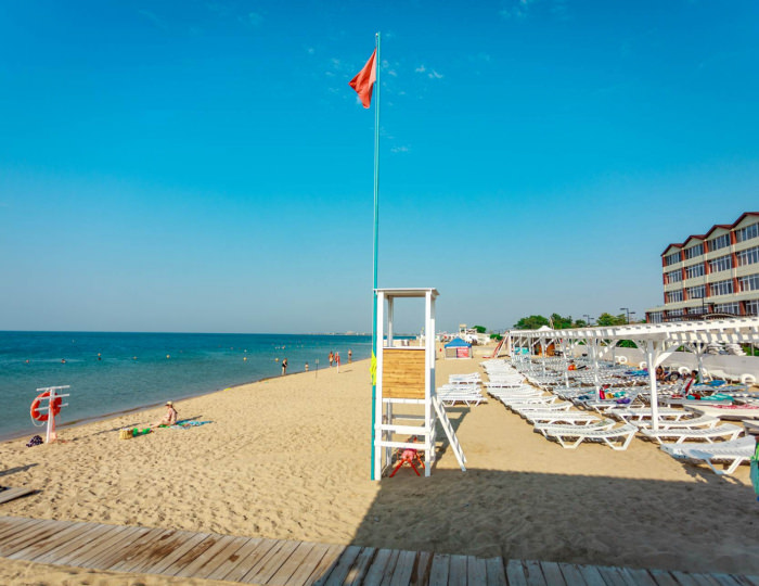 Оборудованный пляж - СКК Family Resort / Фэмили Резорт